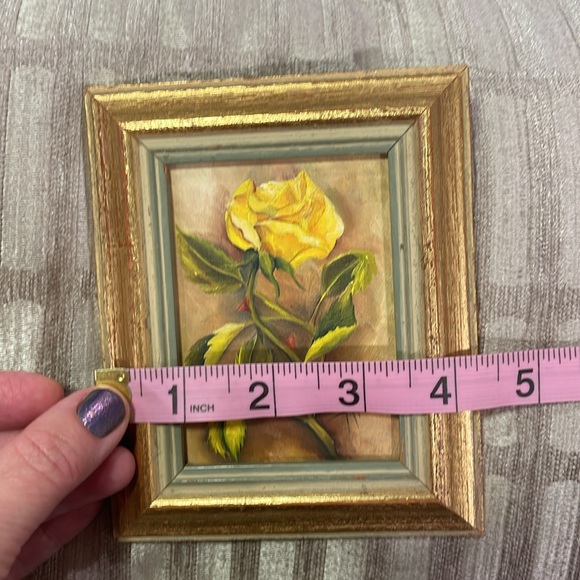 Yellow Rose Red Thorn Hand-painted Original Oil Signed Golden Framed Art - Picture 5 of 9